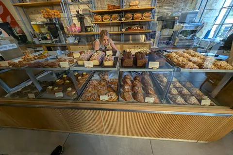 Fine Crown Patisserie photo 3